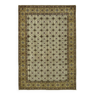 Turkish Wool Vintage Kayseri Rug 196 cm x 291 cm