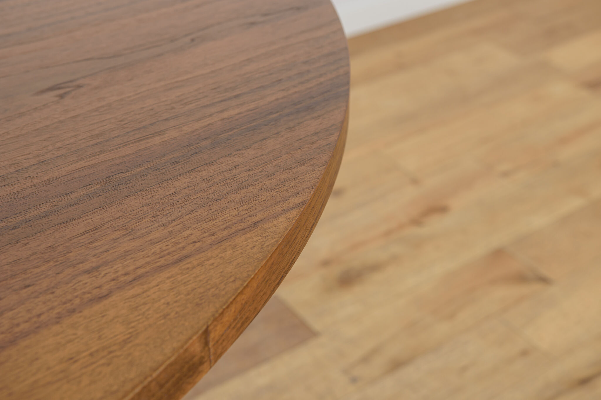 Mid-Century Round Walnut Dining Table, Denmark, 1970s