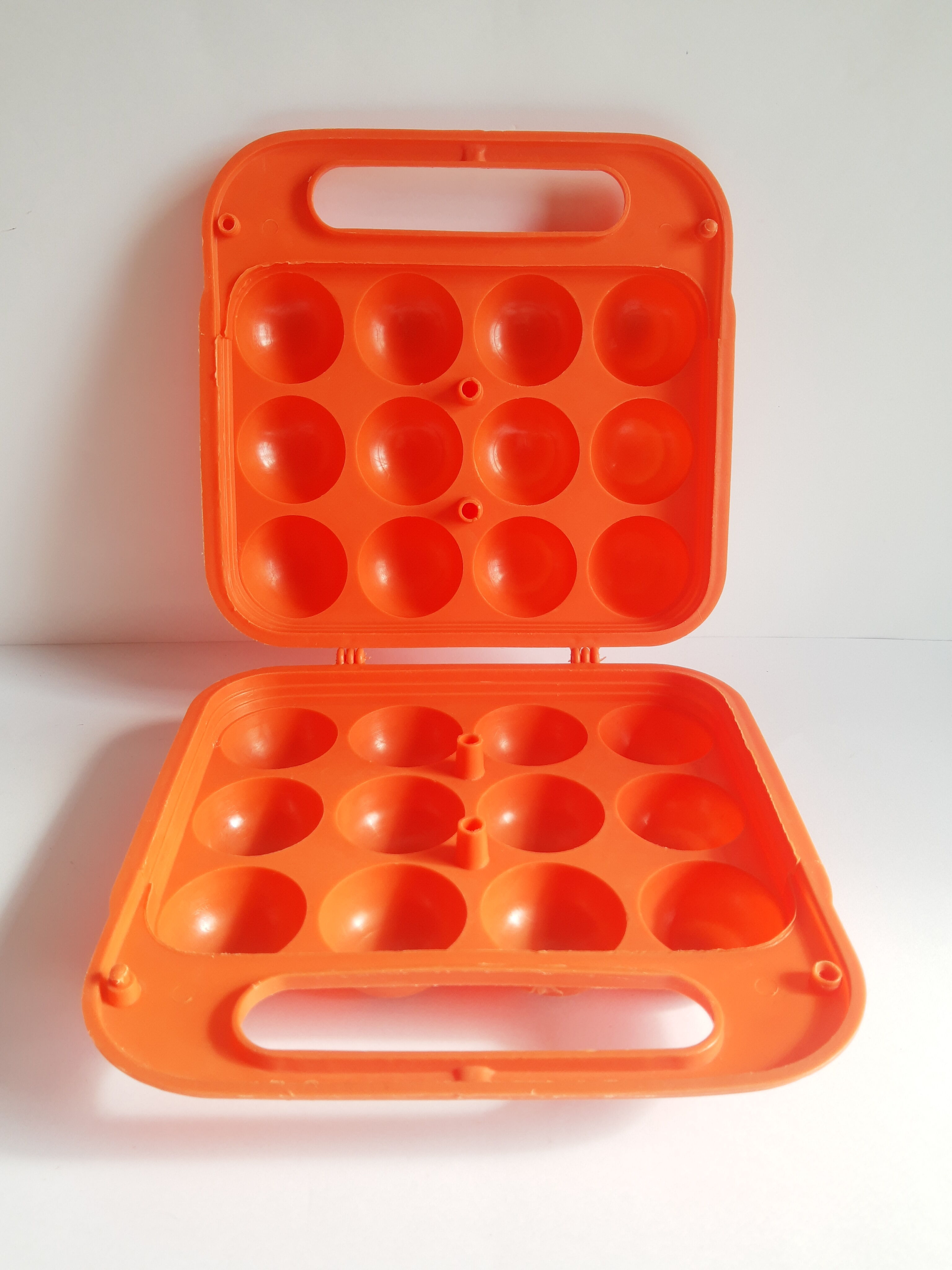 Orange egg box 70s