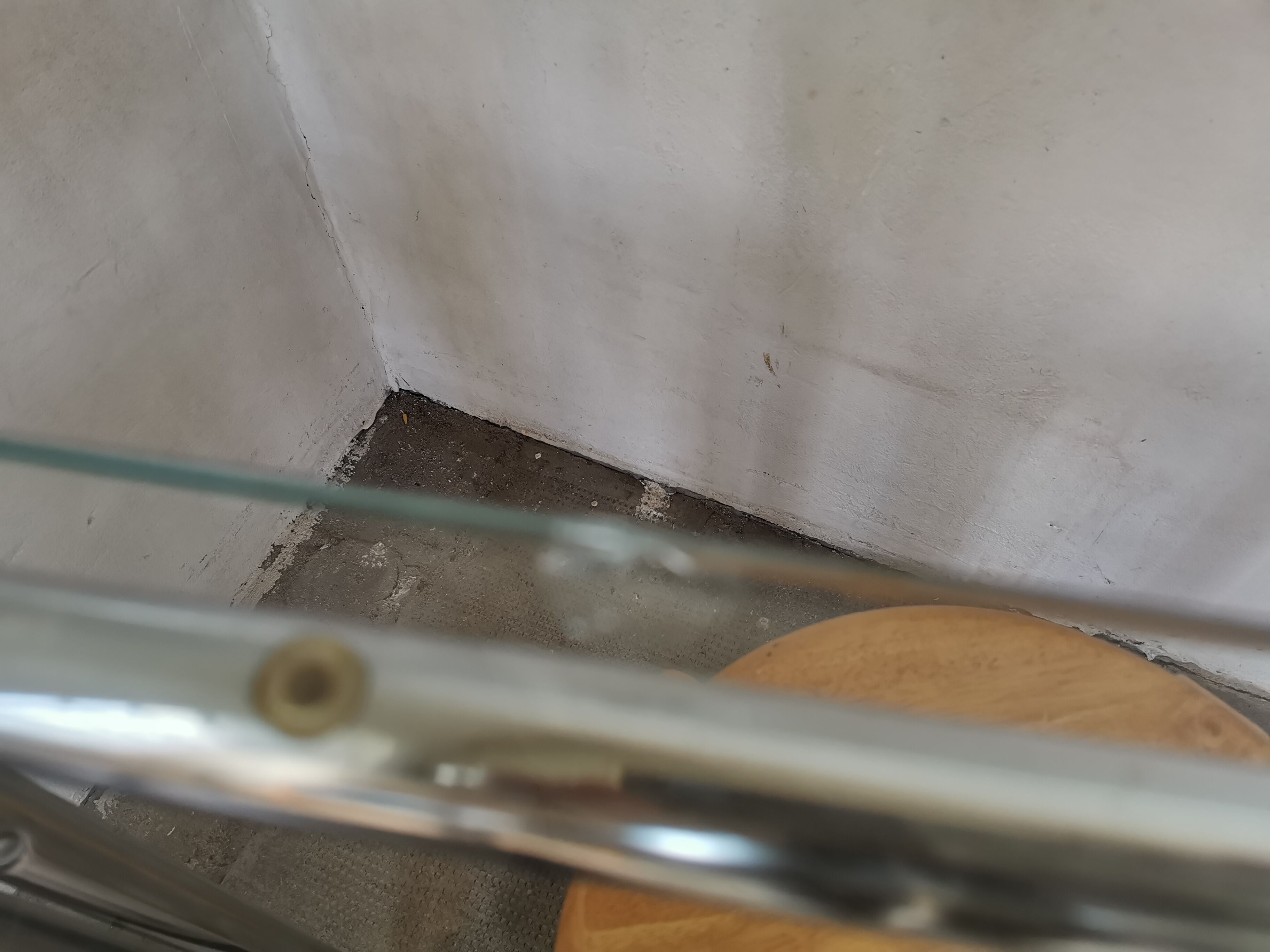 Table in metal chrome and glass 1970