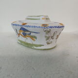 Flowers stand the handmade Toulouse faiencerie