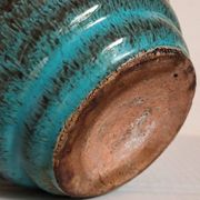 Ceramic planter with speckled enamel gadroons from the 1940s