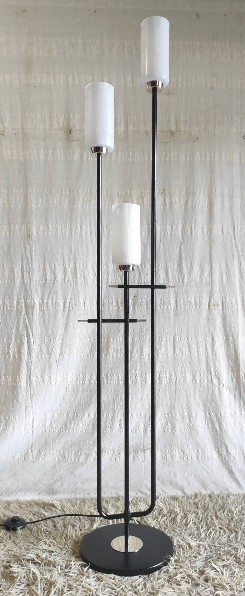 Modernist three-light floor lamp with opaline tulip - 1950s/60s