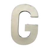 Lettre g ancienne en zing