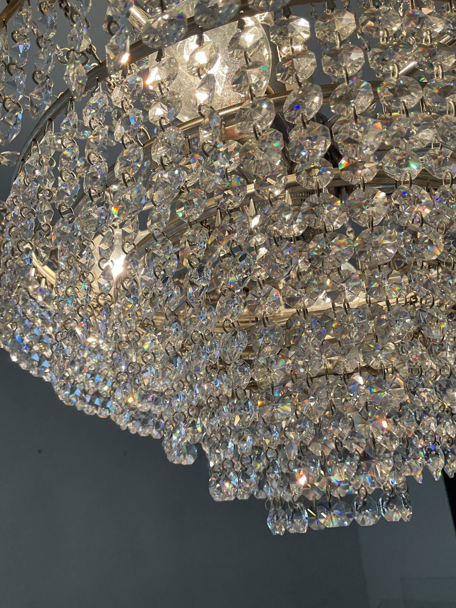 Hot air balloon chandelier in silver bronze and crystal tassels