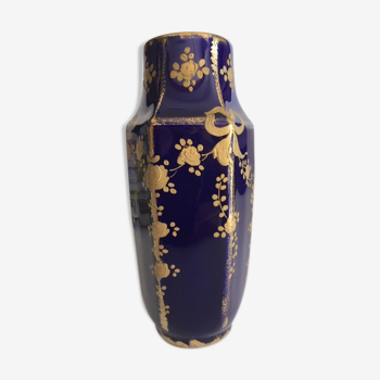 Vase dorure or bleu de four