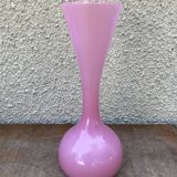 Vase opaline rose col corolle années 70 vintage