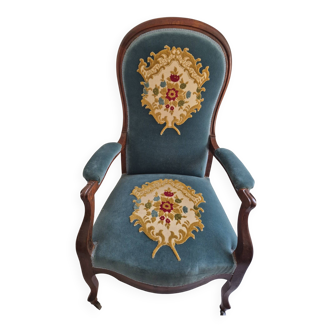 Napoleon III medallion armchair — blue velvet and cross-stitch tapestry