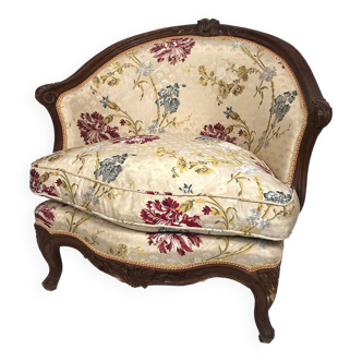 Corner armchair in carved beech, stamped jean avisse, 18th century