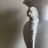 XXL white lion head neo-classical amphora vase from the Empire Consulate.