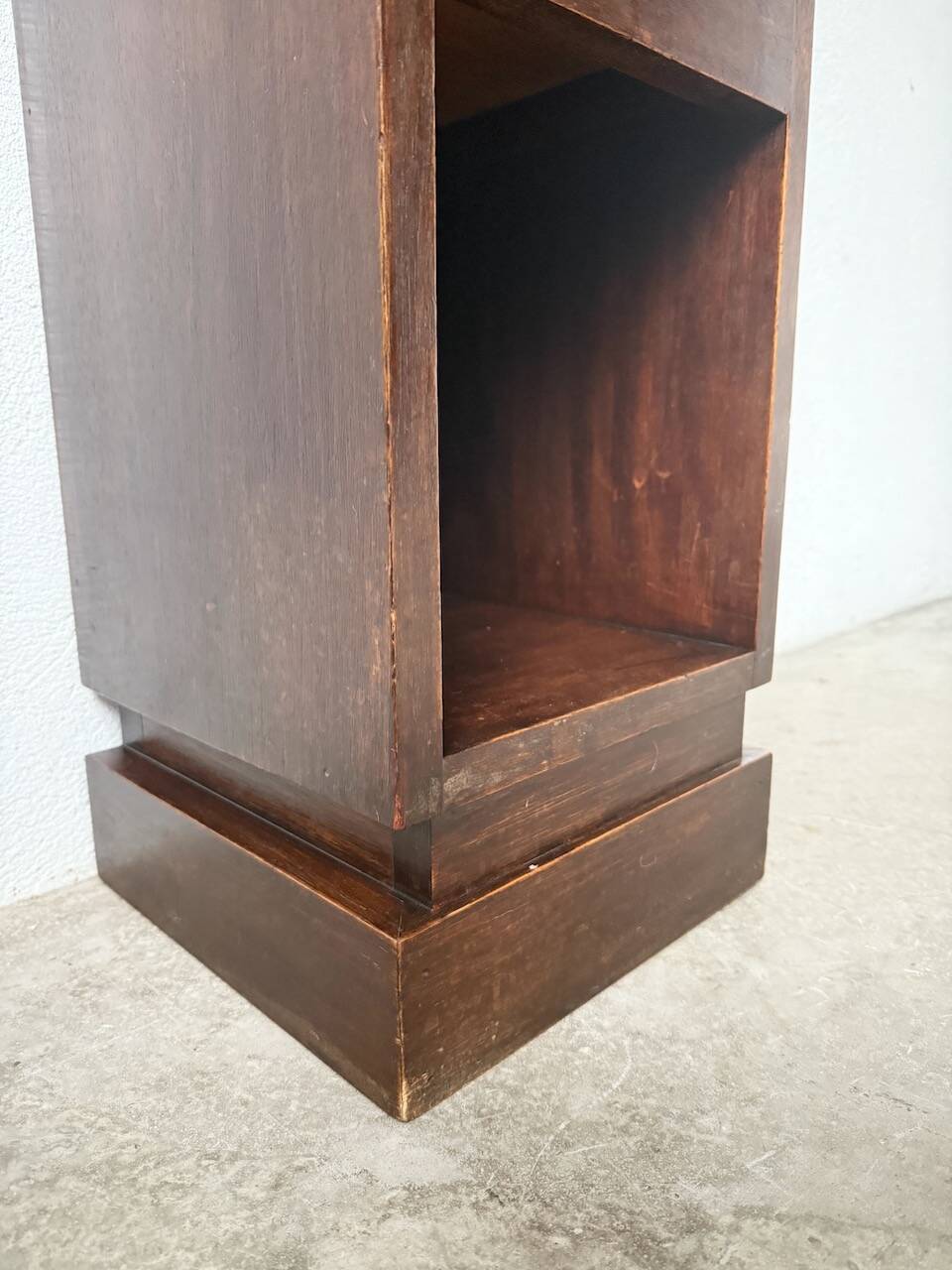 Dudouyt bedside table, oak, 1940.