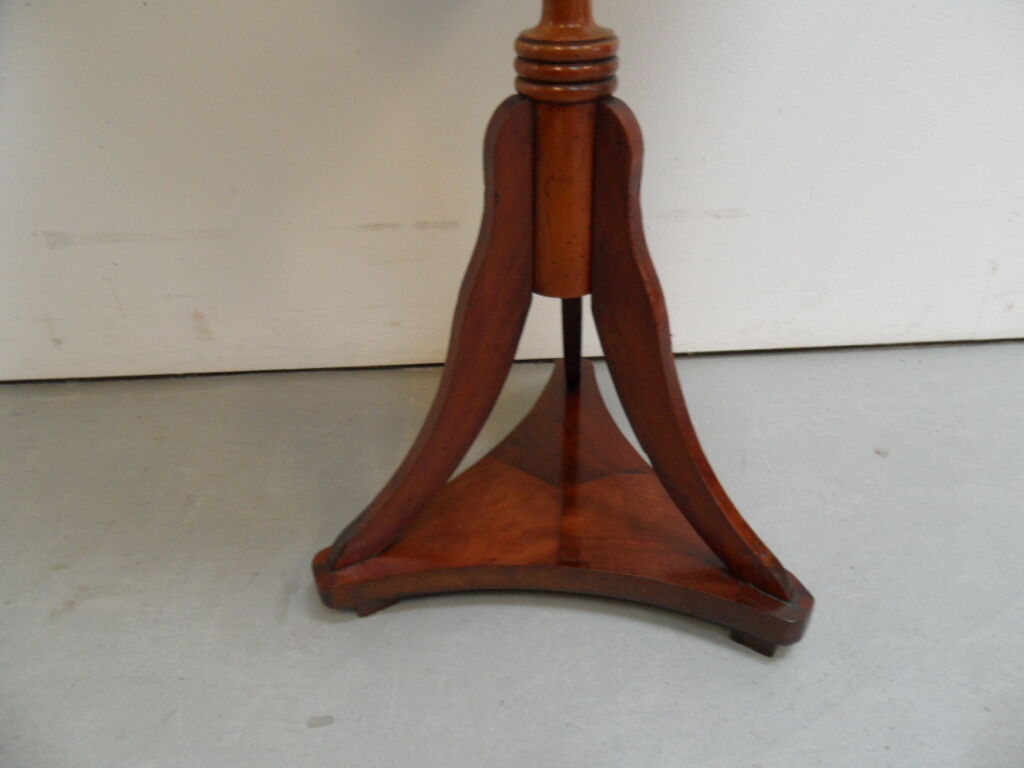 Table d’échecs antique