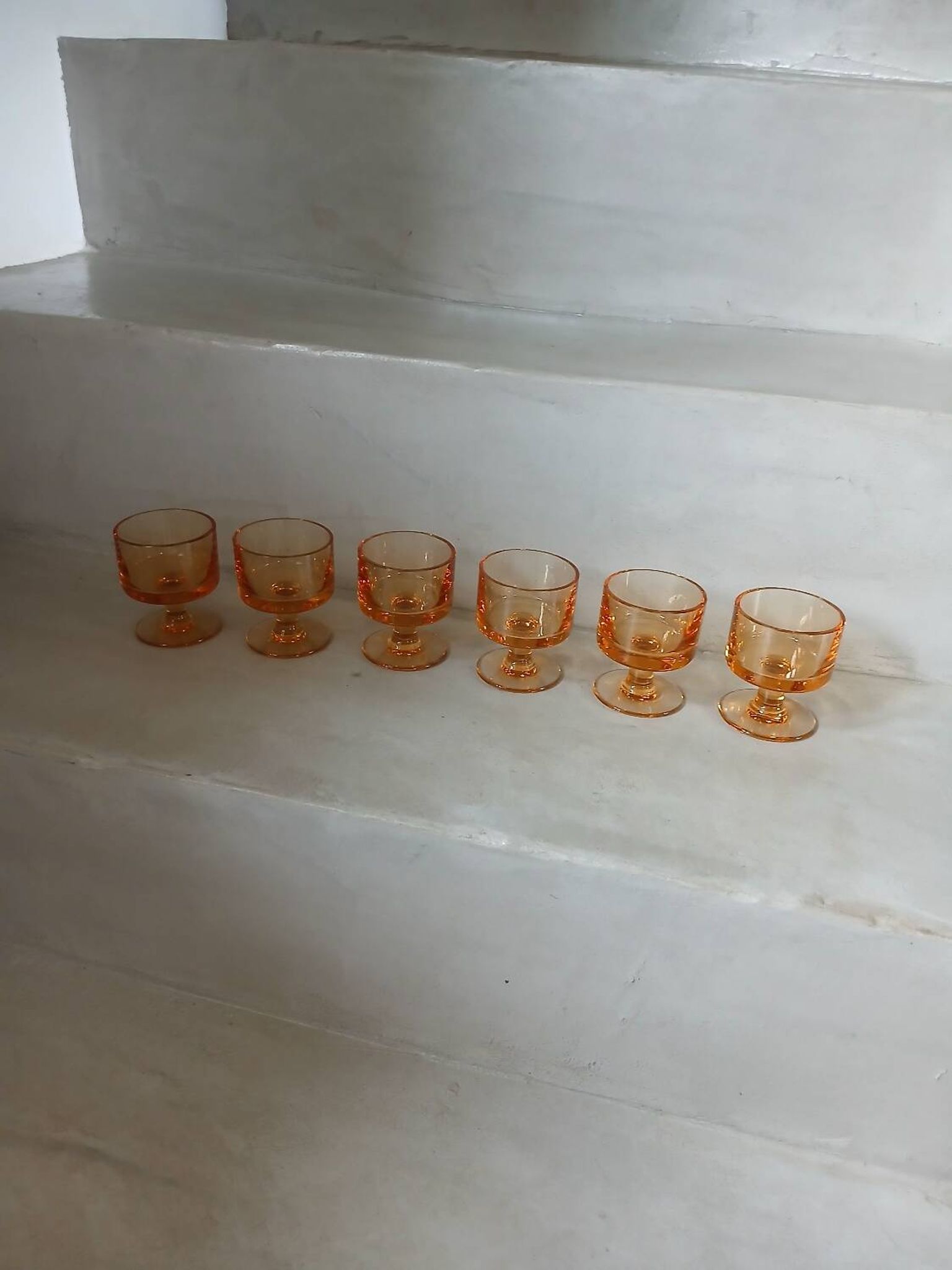 6 small vintage orange glasses