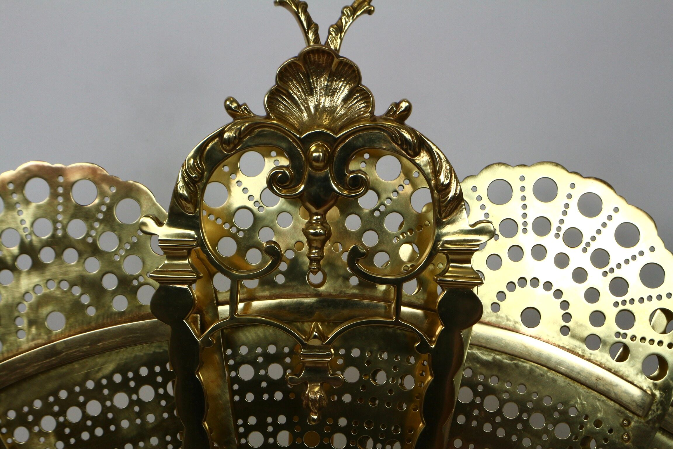 Fireplace peacock tail effect vintage, brass