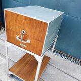 Metal binder ruwa bell