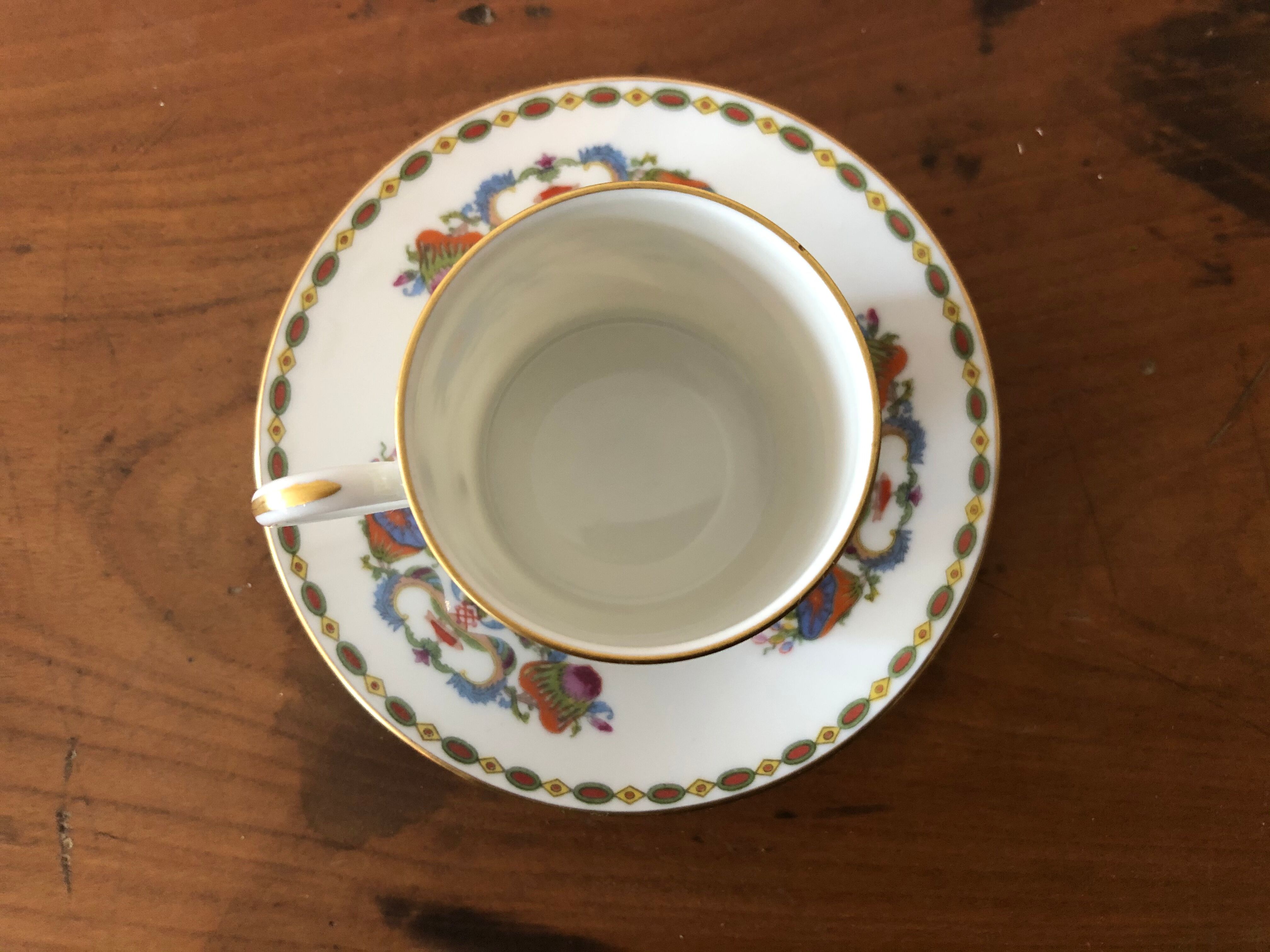 Service of 12 porcelain coffee cups, Raynaud, Limoges, 1950s.