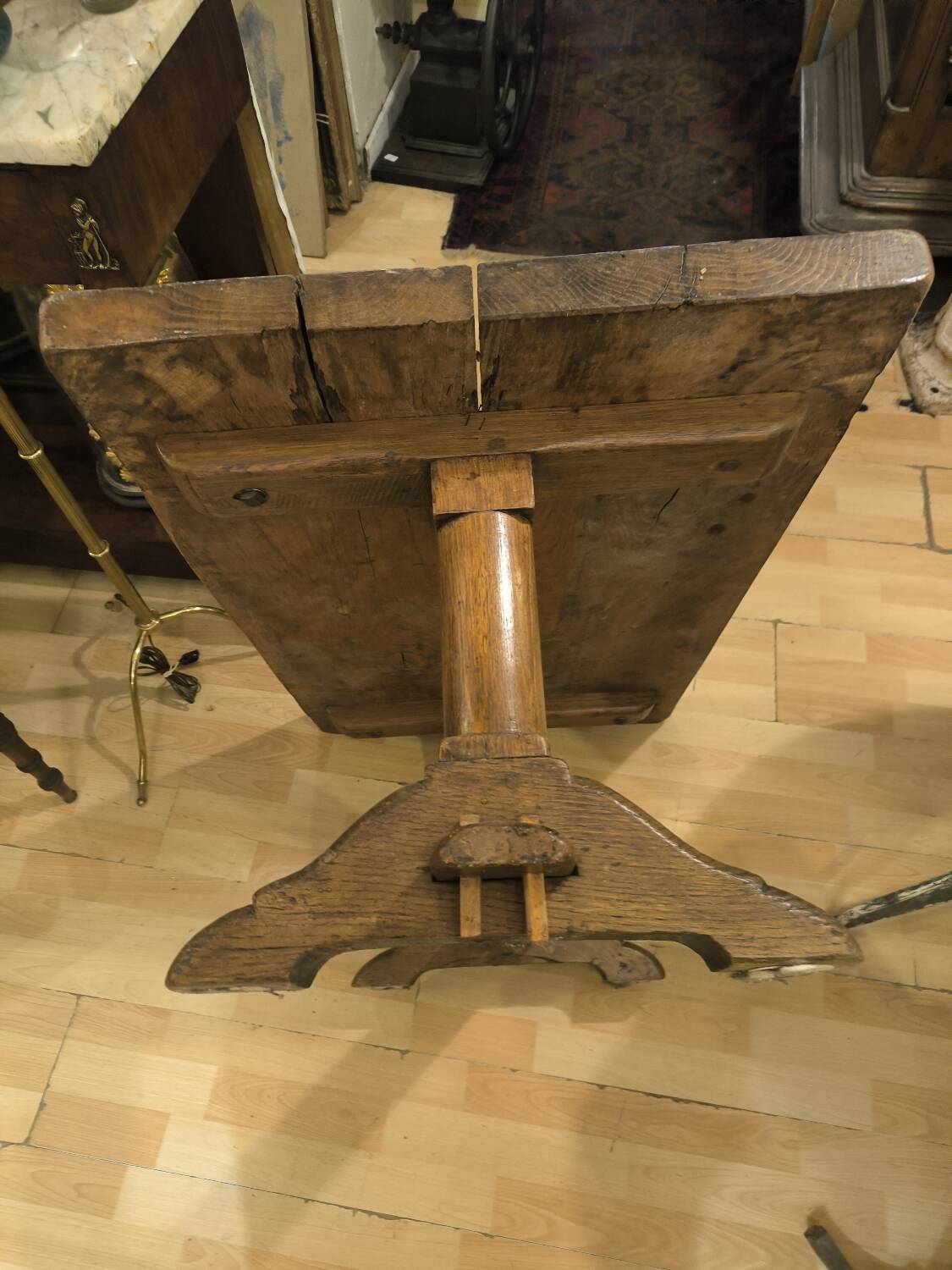 Monastery coffee table in solid elm.