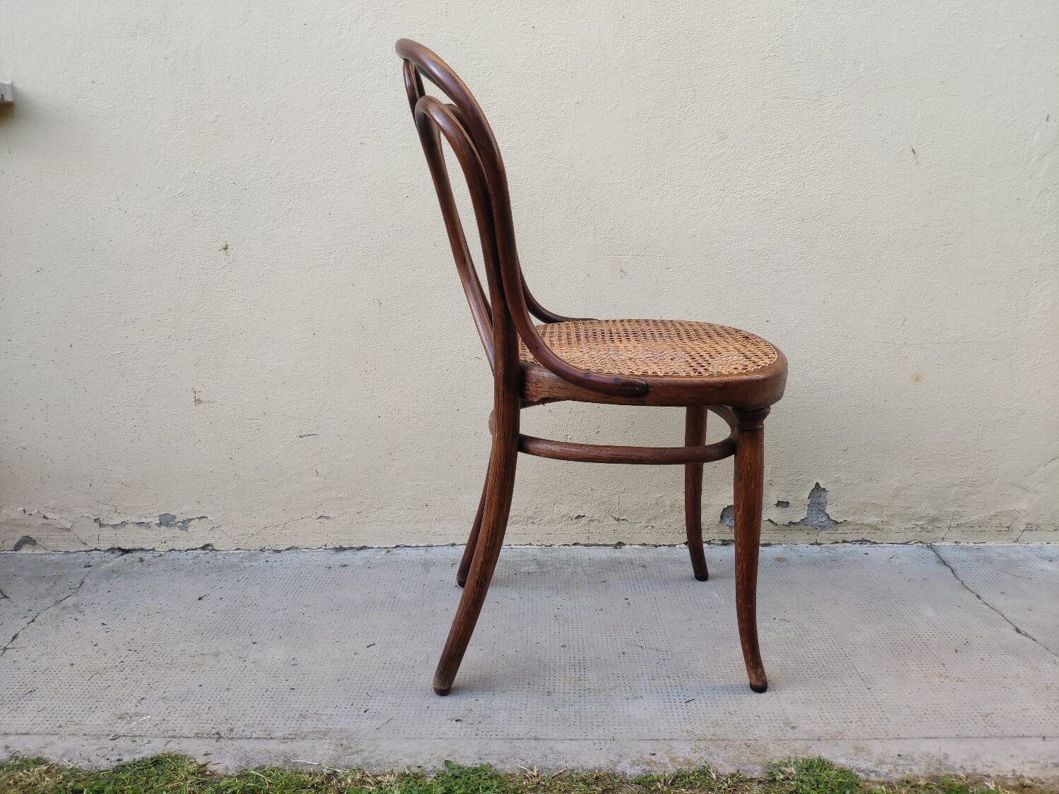 Pair of Thonet chairs nr 19/1 from 1888 ca