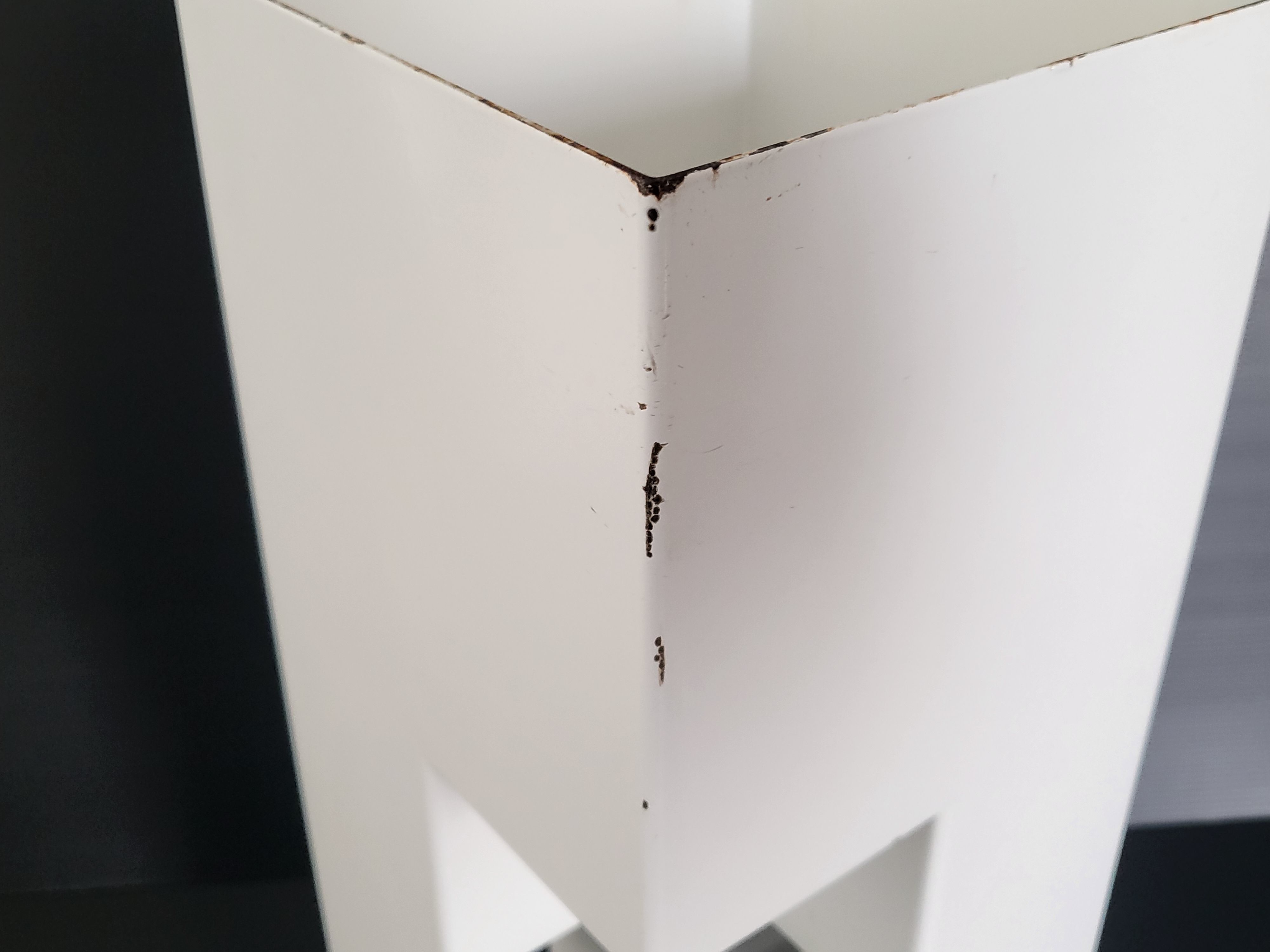 Vintage umbrella stand 1970