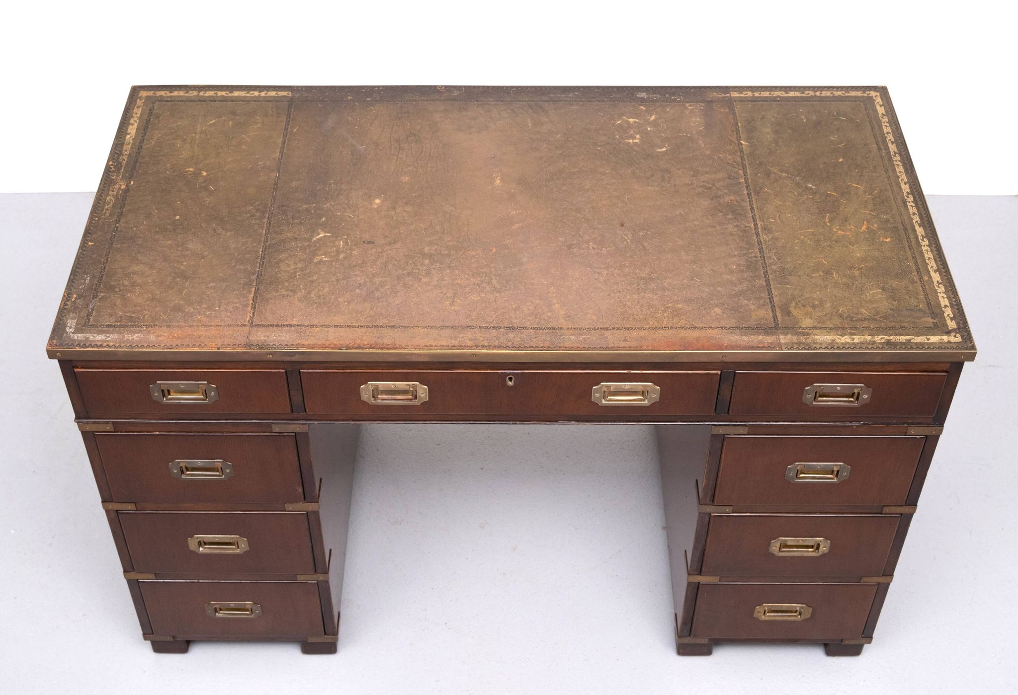 Bureau de campagne en acajou par N. Norton LTD Angleterre