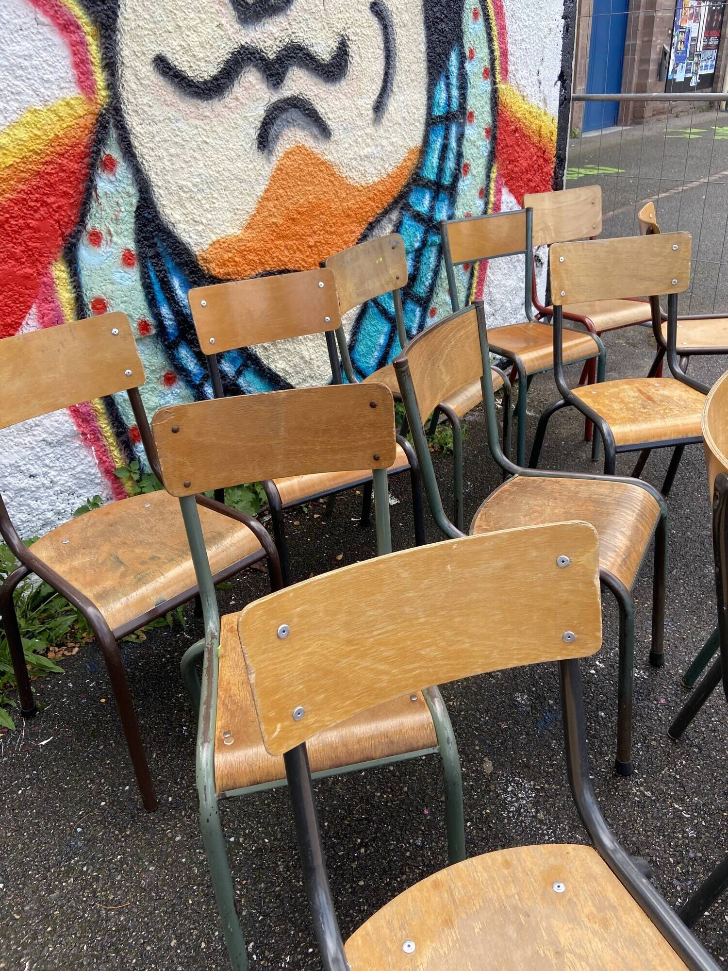 Set of 15 vintage mismatched mullca delagrave school chairs