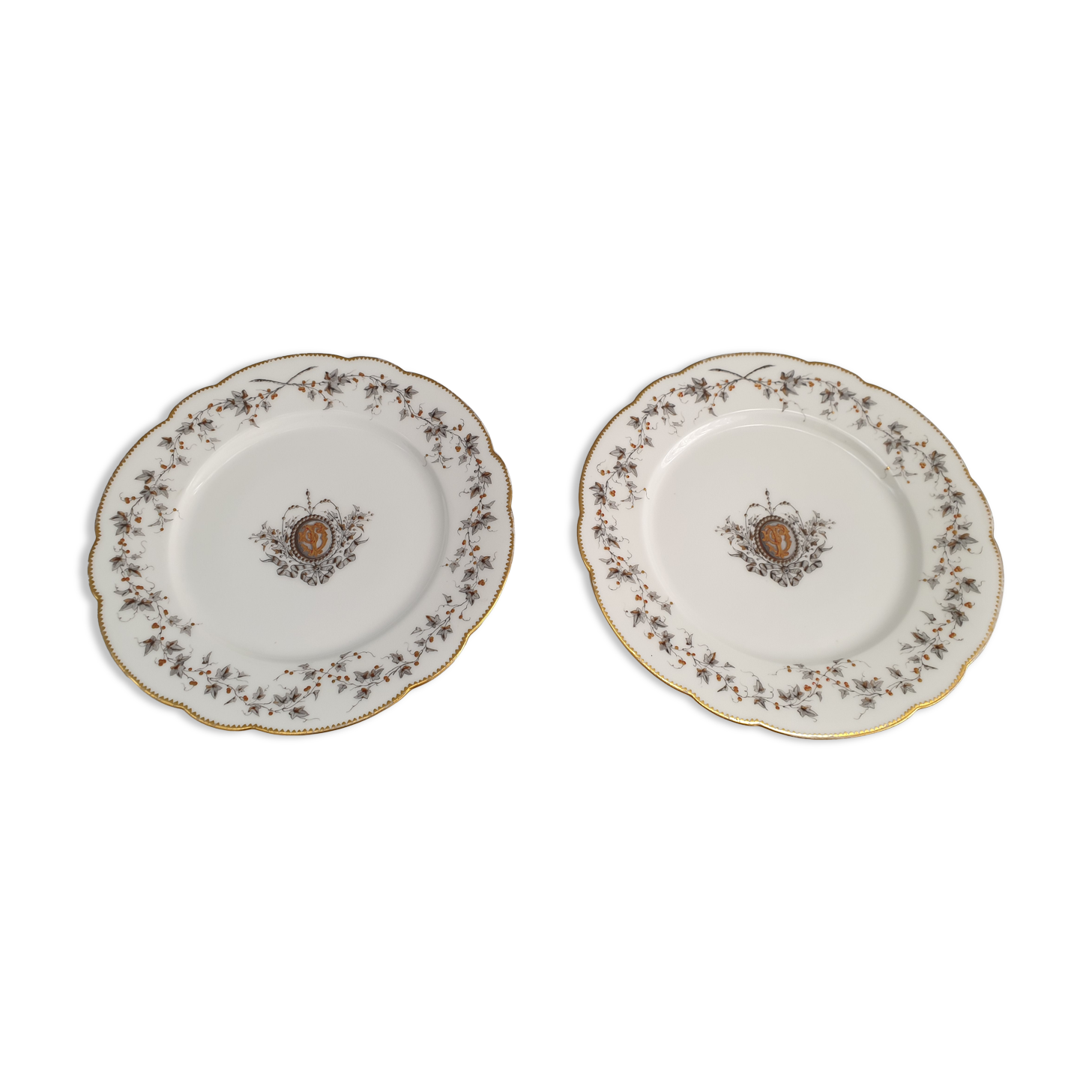 Two antique porcelain plates from Paris The crystal staircase