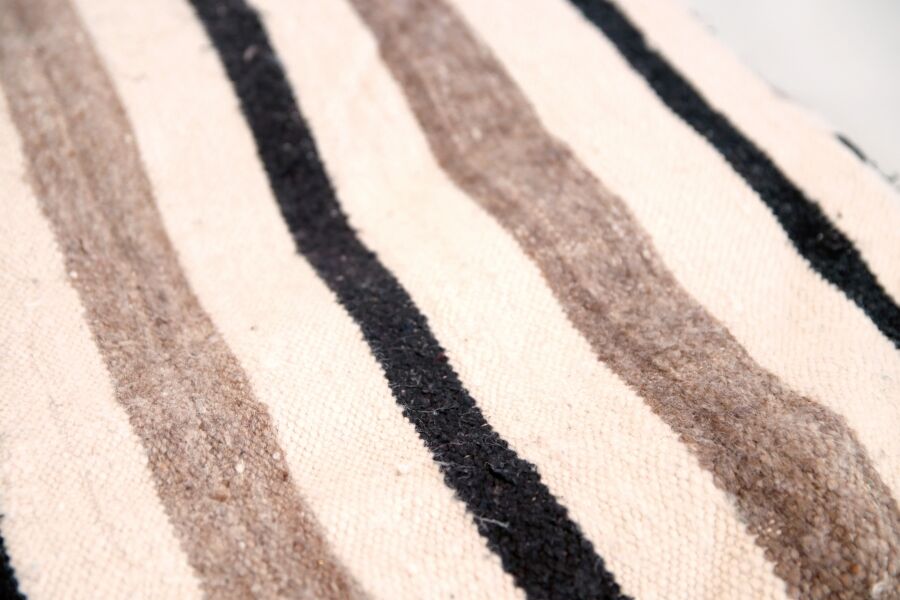 Vintage Moroccan Berber pouf in wool