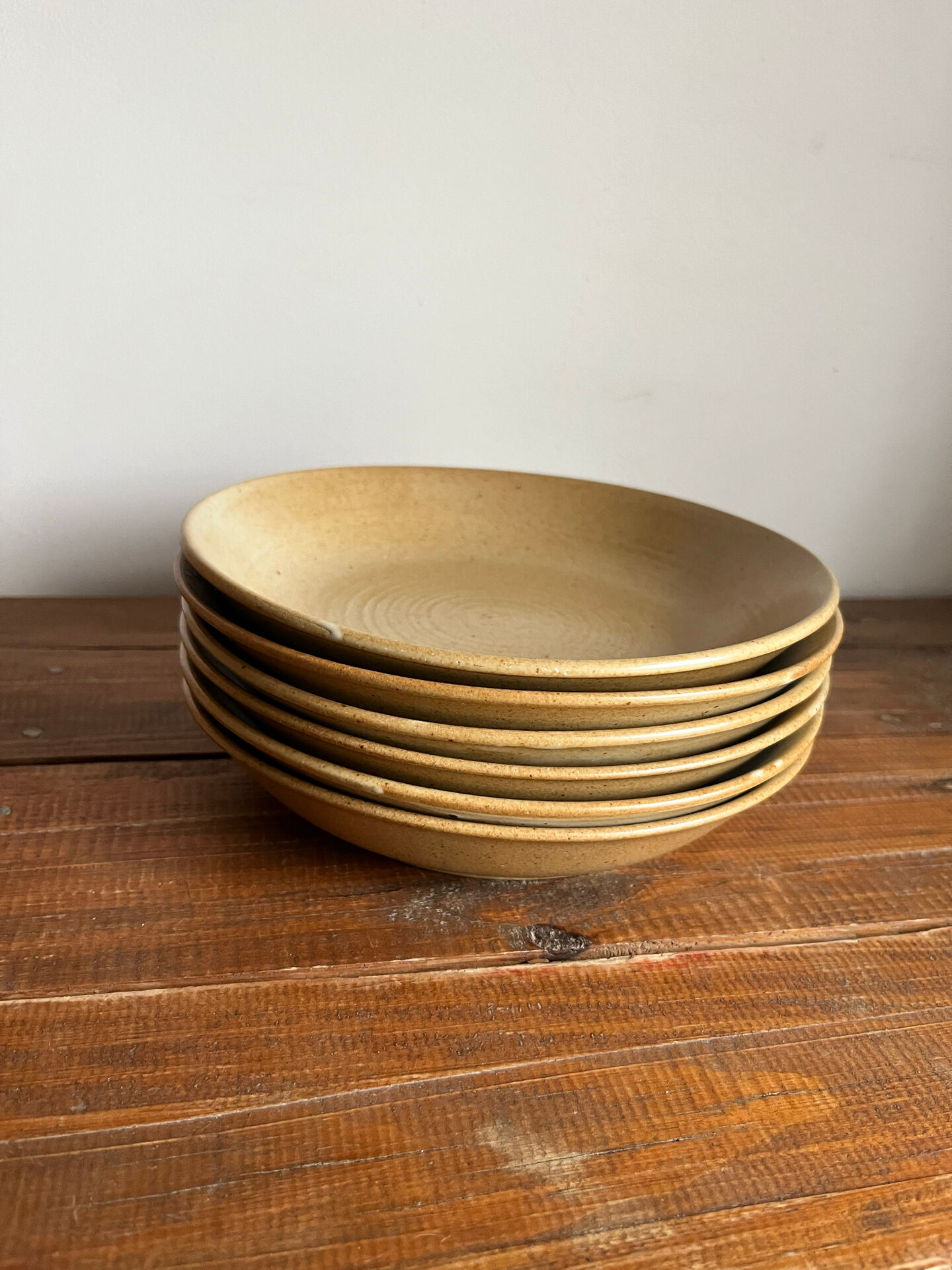 6 deep plates in stoneware
