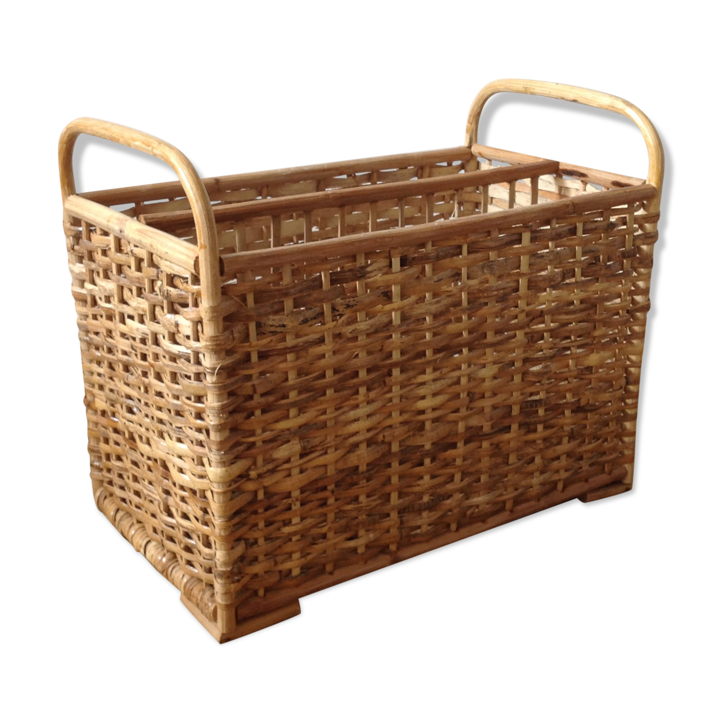 Rattan magazine door