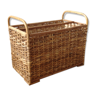 Rattan magazine door
