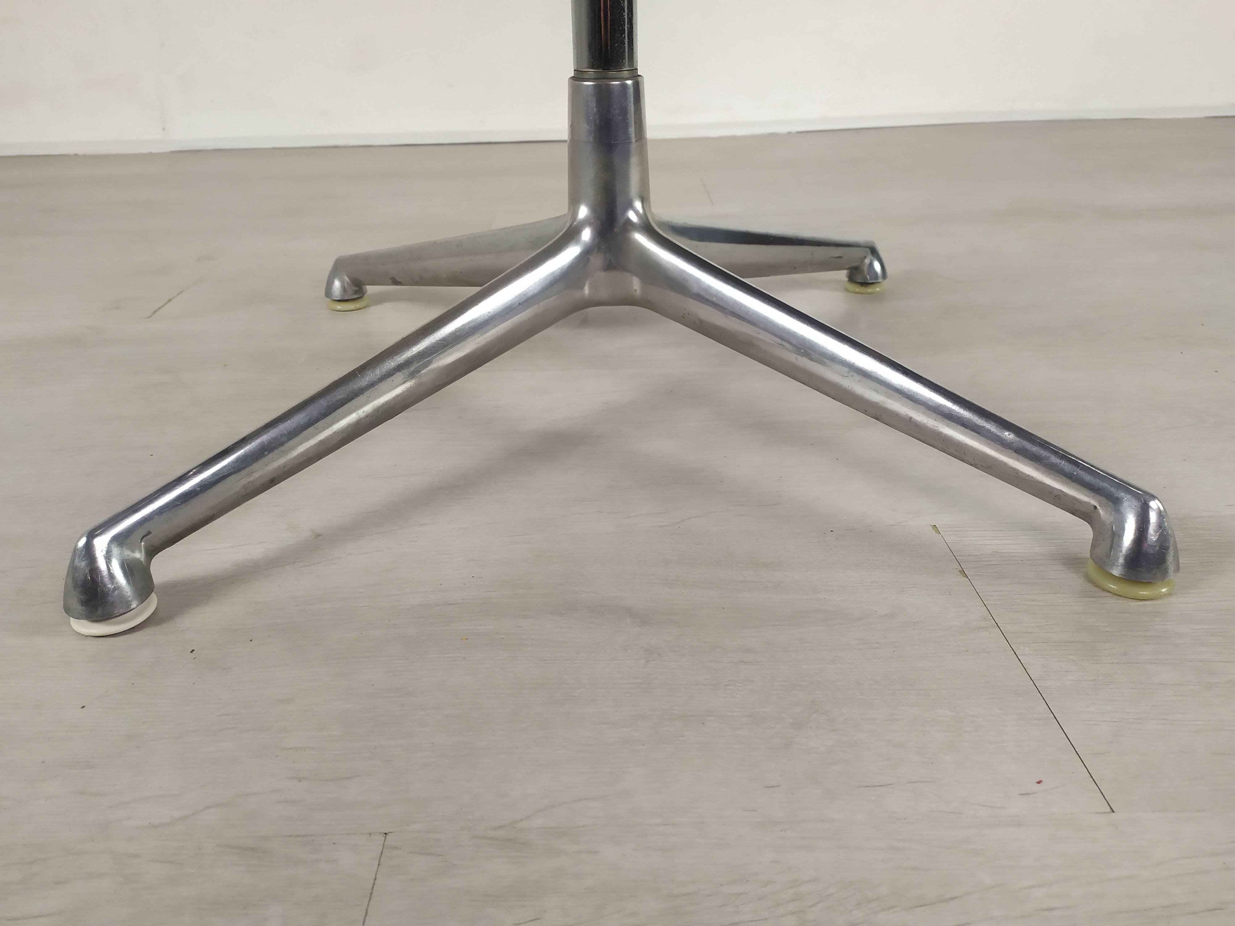 Eames leather lobby chair