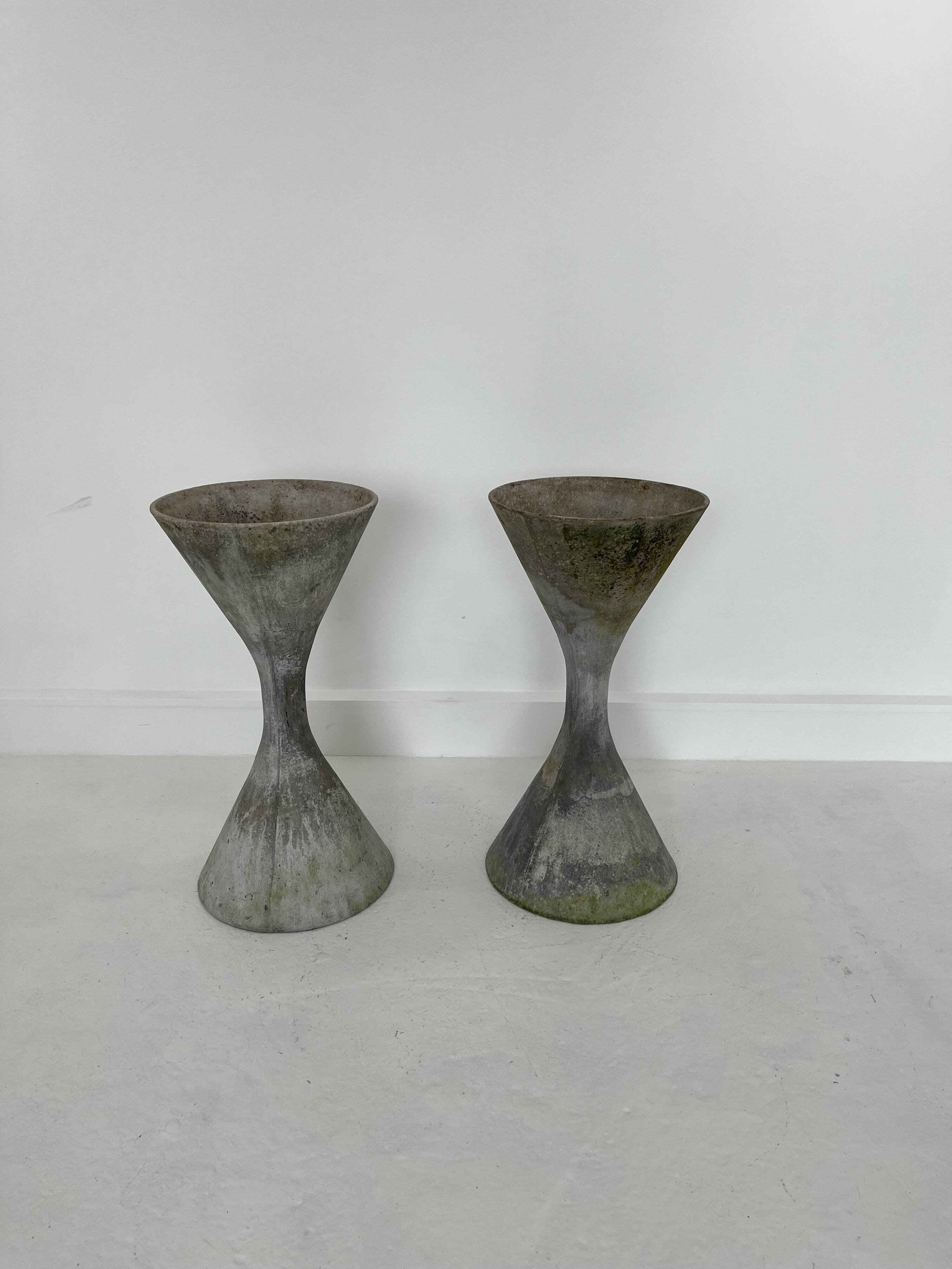 planters design Anton Bee assisted by Guhl edition Eternit 1958 set of 2