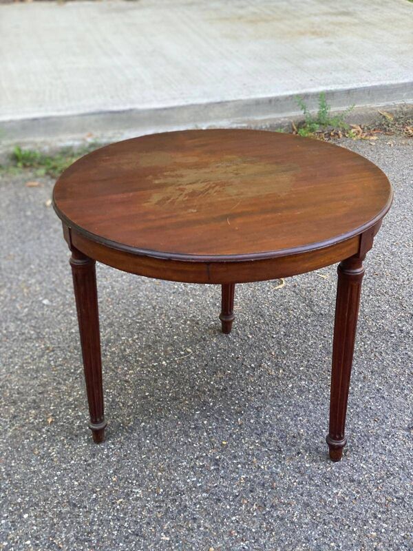 Table basse ronde vintage Louis XVI du 19ème table d'appoint