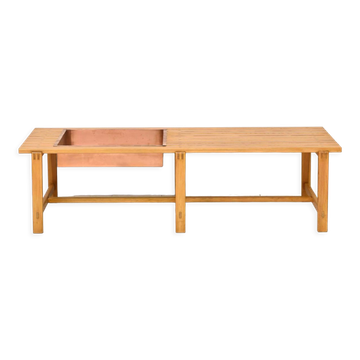 Banc scandinave avec jardinière