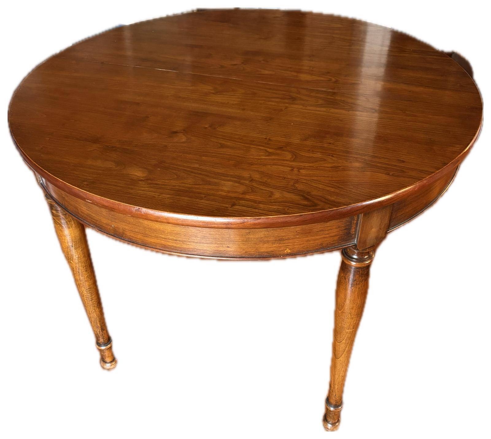 11) Louis-Philippe style table in cherry wood