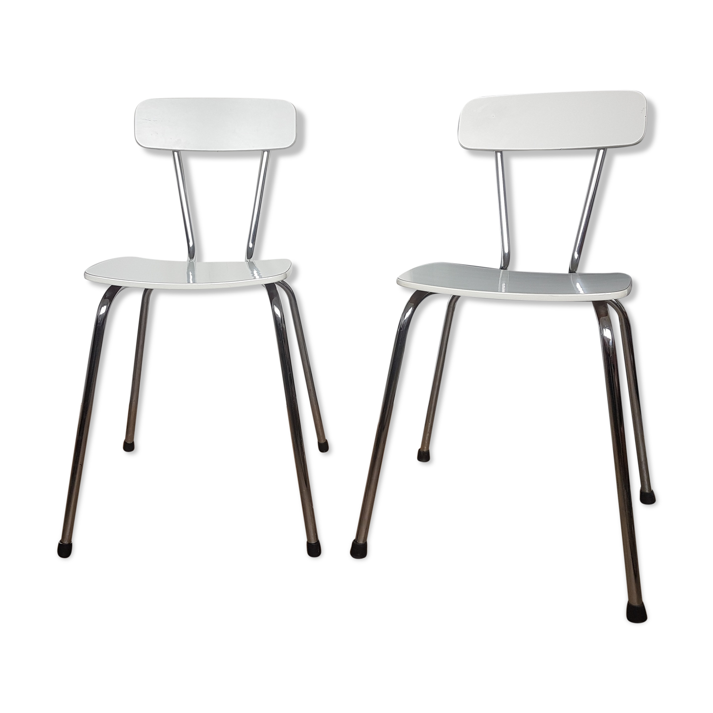 Paire de chaises en formica