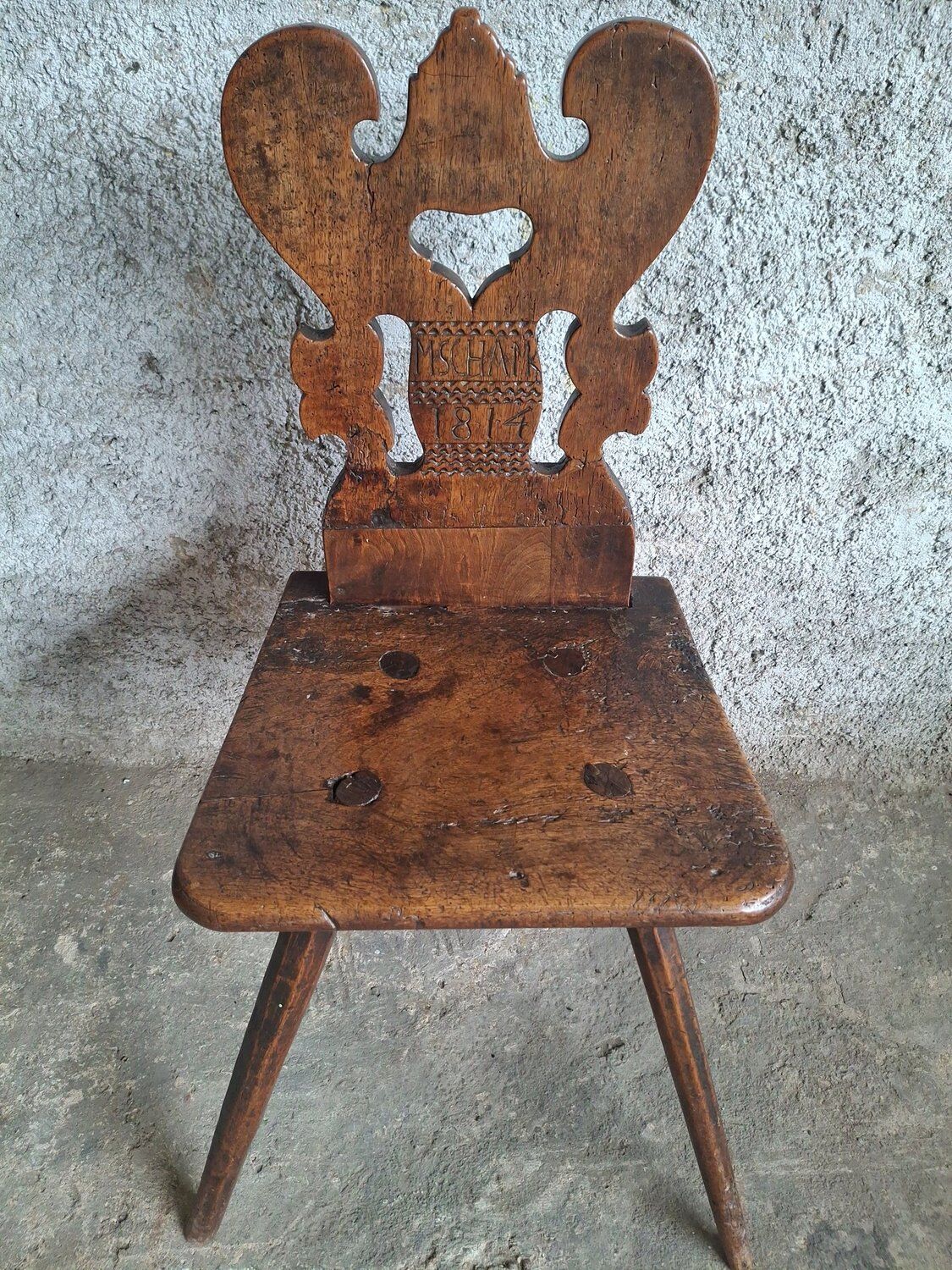 Authentic German peasant chair dated 1814 – Heart sculpture & Initial