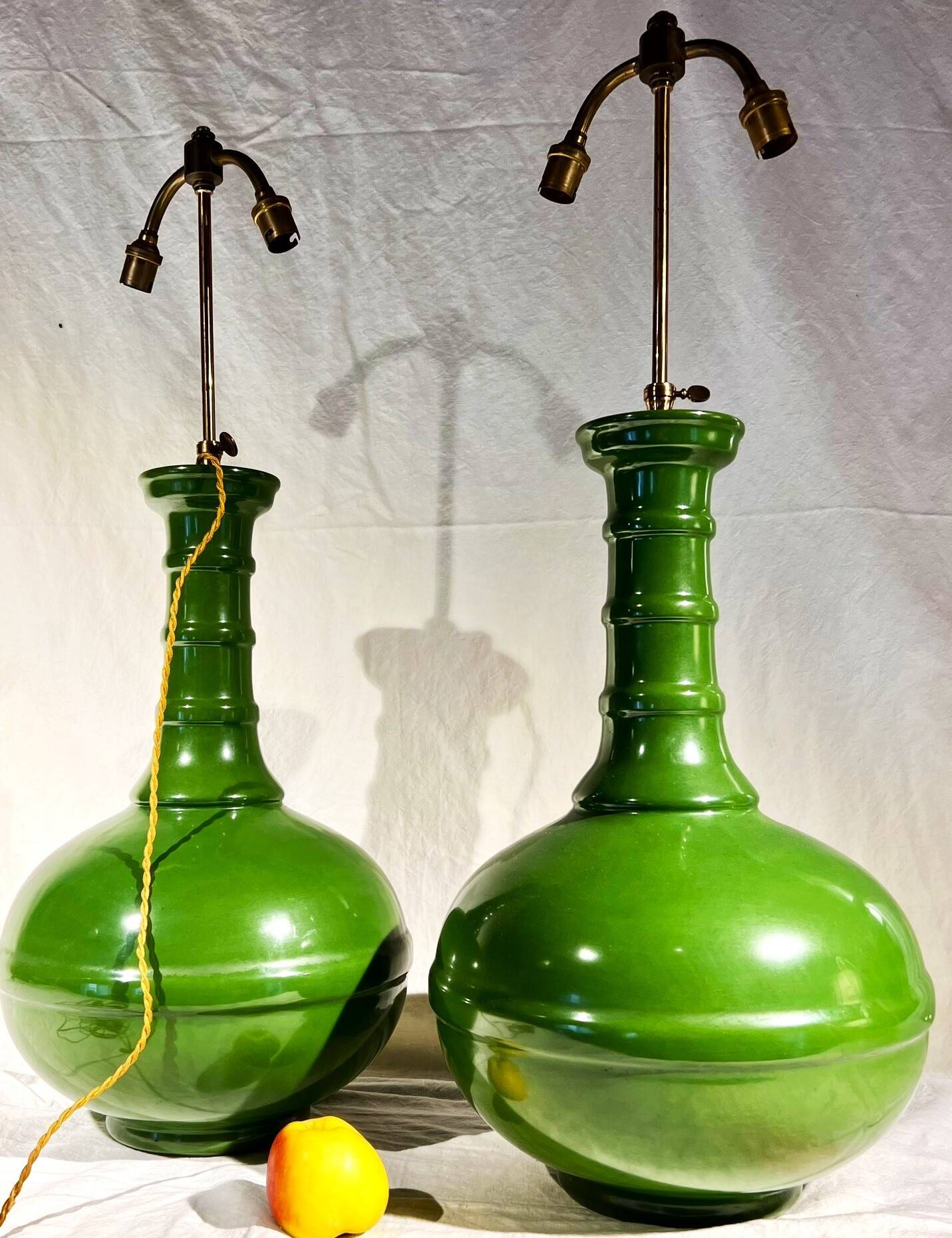Paire de grande lampe en forme gourde