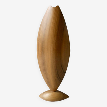 Wooden soliflore vase, refined design