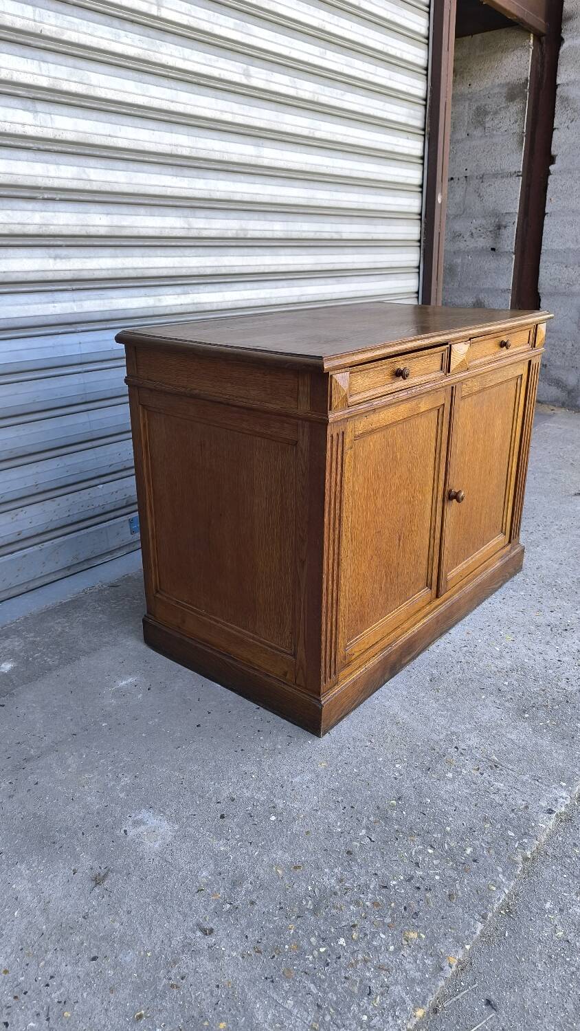 English sideboard in blond oak 1950