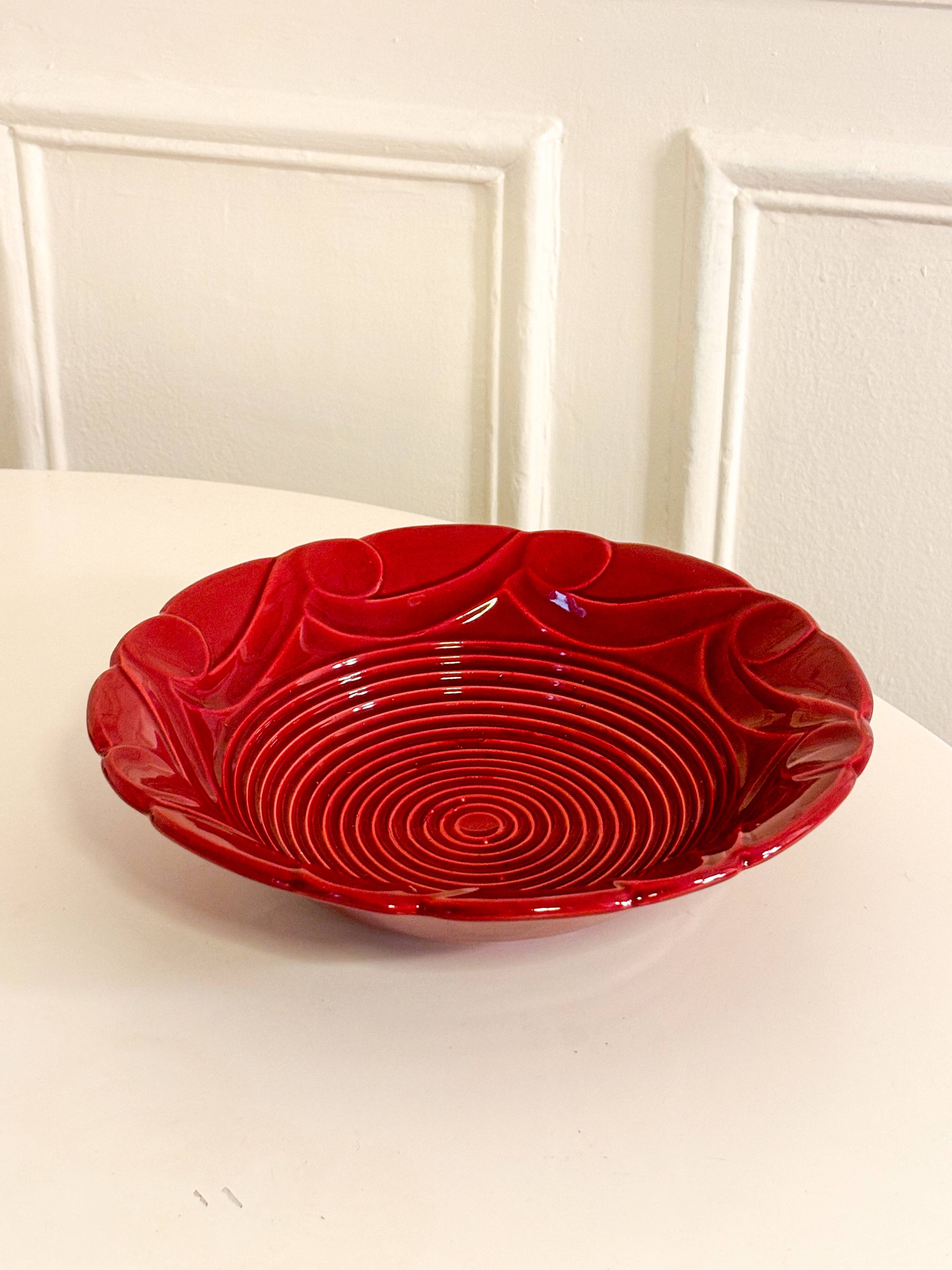 Large slipware bowl, Bordeaux, 1970 - 31 X 15 cm