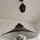 Vintage pulley suspension