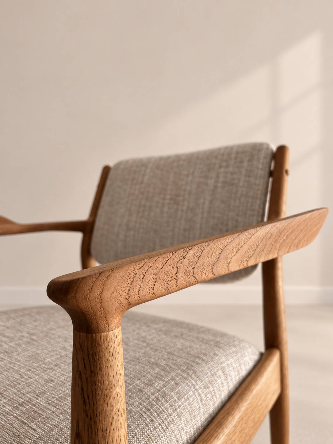 Chair 51A by Arne Vodder for Sibast Mobler, imported by George Tanier.