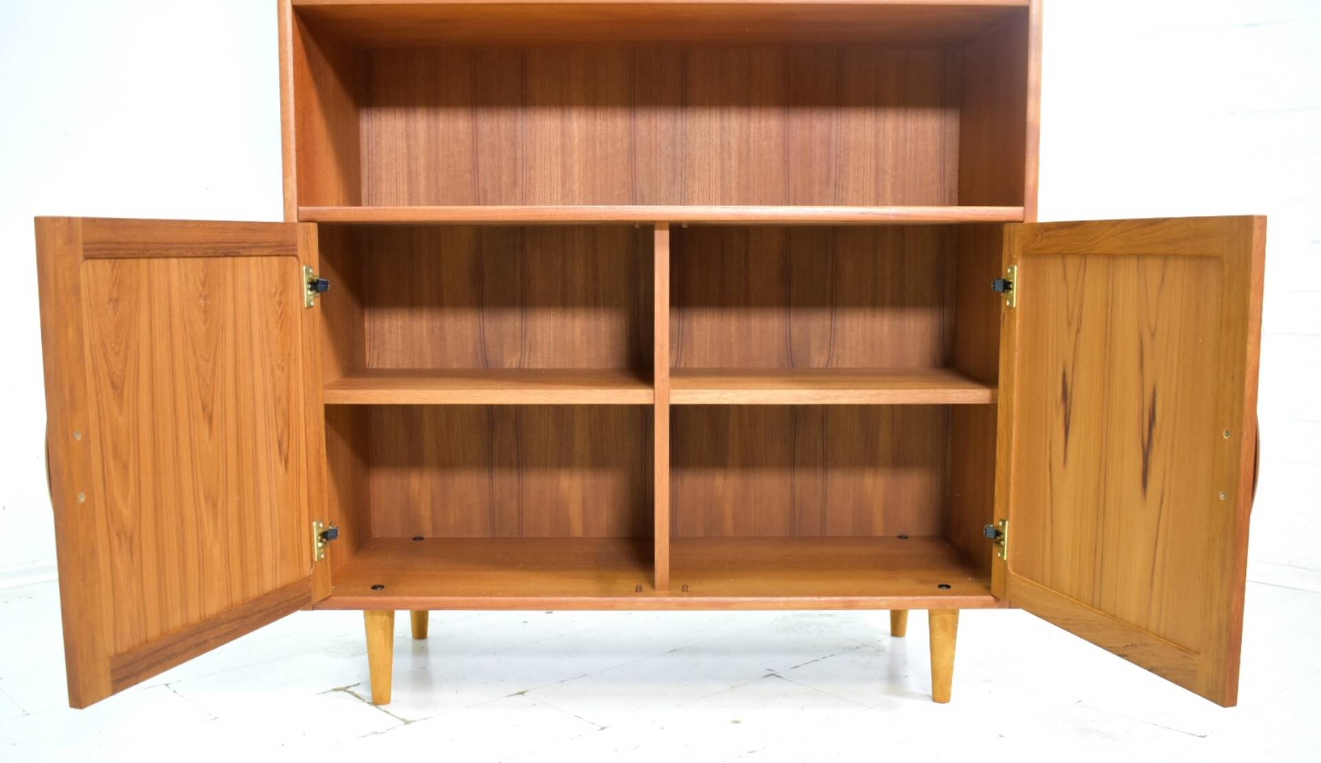 Highboard by Dyrlund 1970s skandinavian Teak showcase Danish
