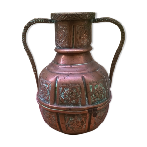 Vase a anse oriental