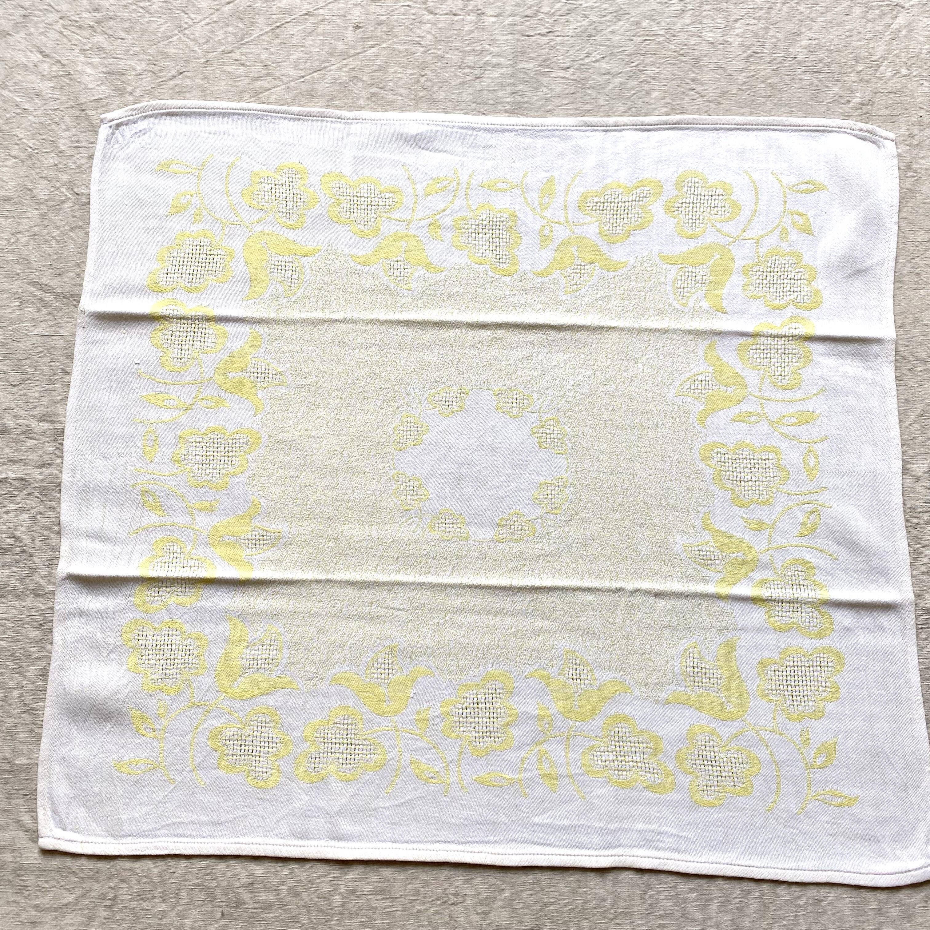 Serviettes de table vintage jaune et blanc