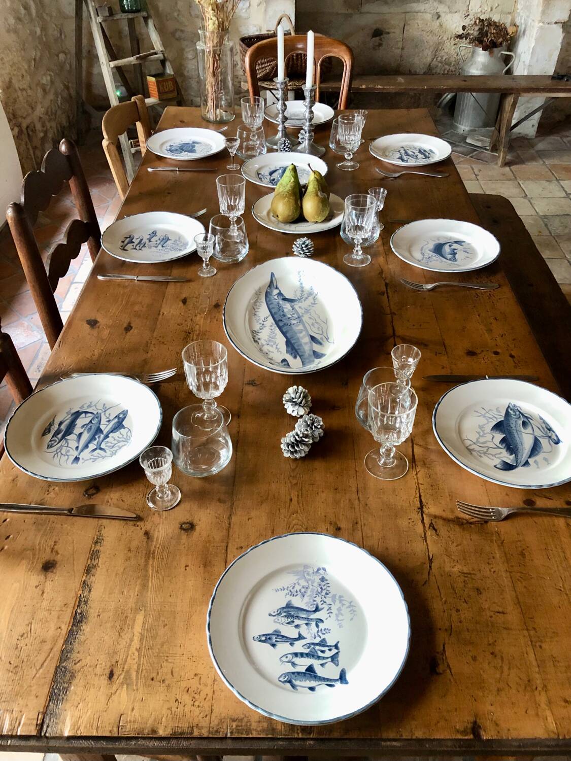 Fish service at Moulin Des Loups