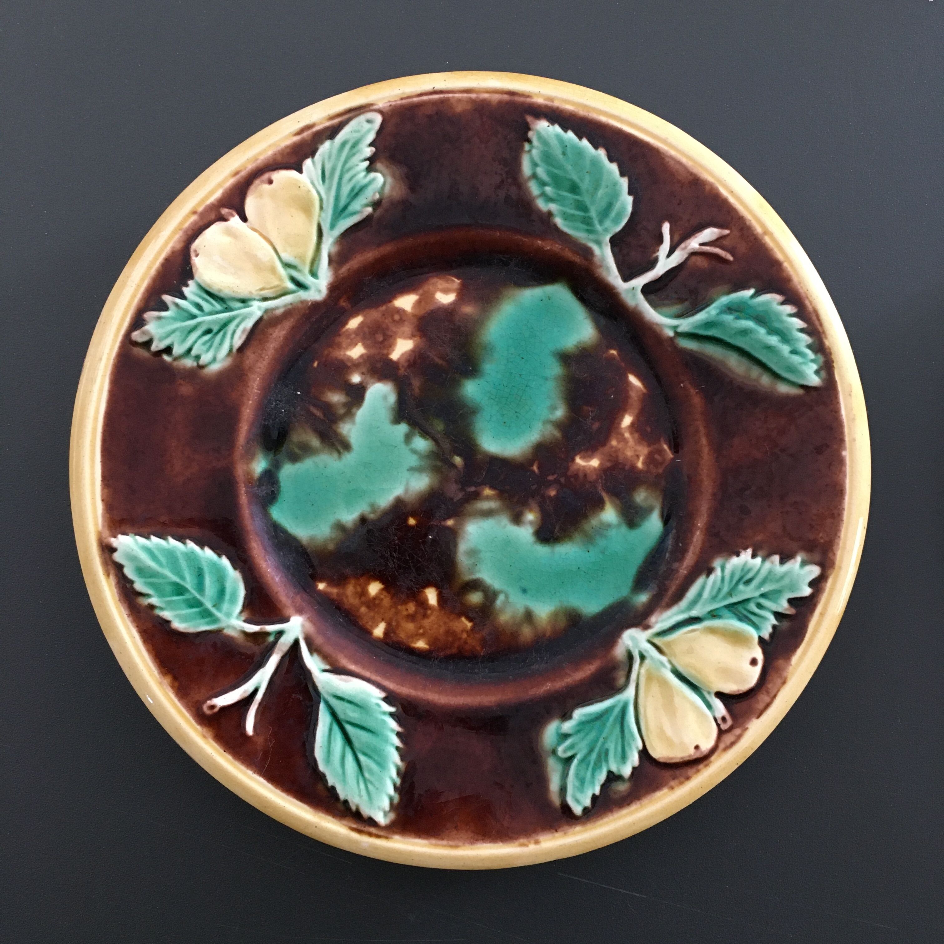 Lot de 2 assiettes décor poires