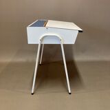 Children's desk with integrated storage