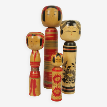 Lot de 4 poupées Japonaises KOKESHI